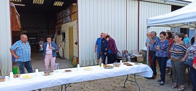 repas benevoles sept (3).jpg